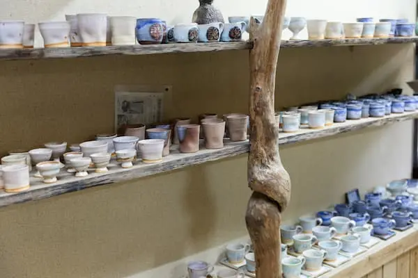 Yunnu Aduru Pottery